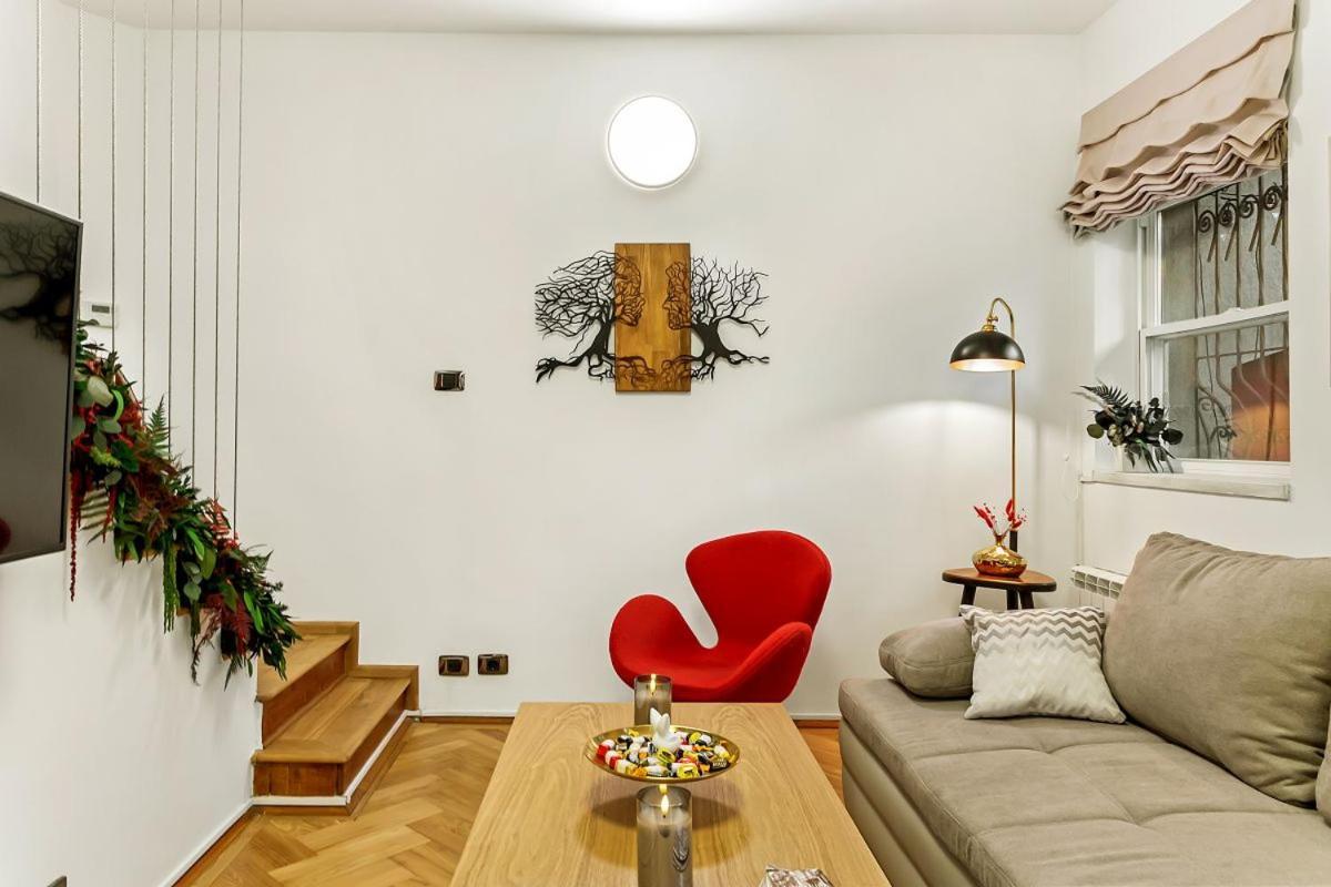 ブカレストCasa De Povesti - Calea Victorieiアパートメント エクステリア 写真